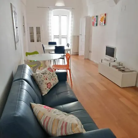 Belvedere House Apartmán *